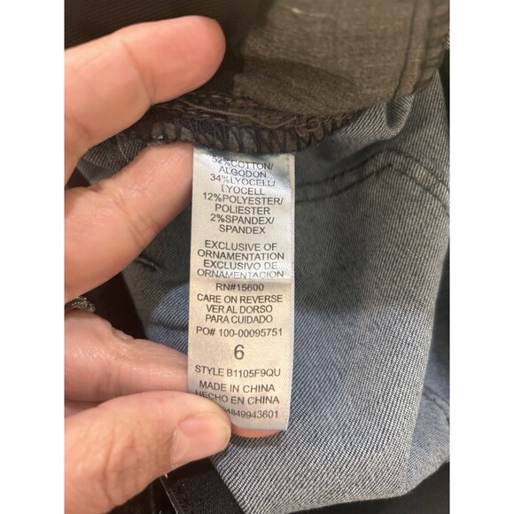 Democracy Jeans Women’s Size 6 Dark Blue AB Solution Taper Leg Mid-Rise Stretch - Picture 3 of 6